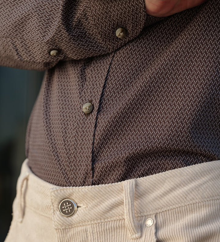 Leo Tailor Fit