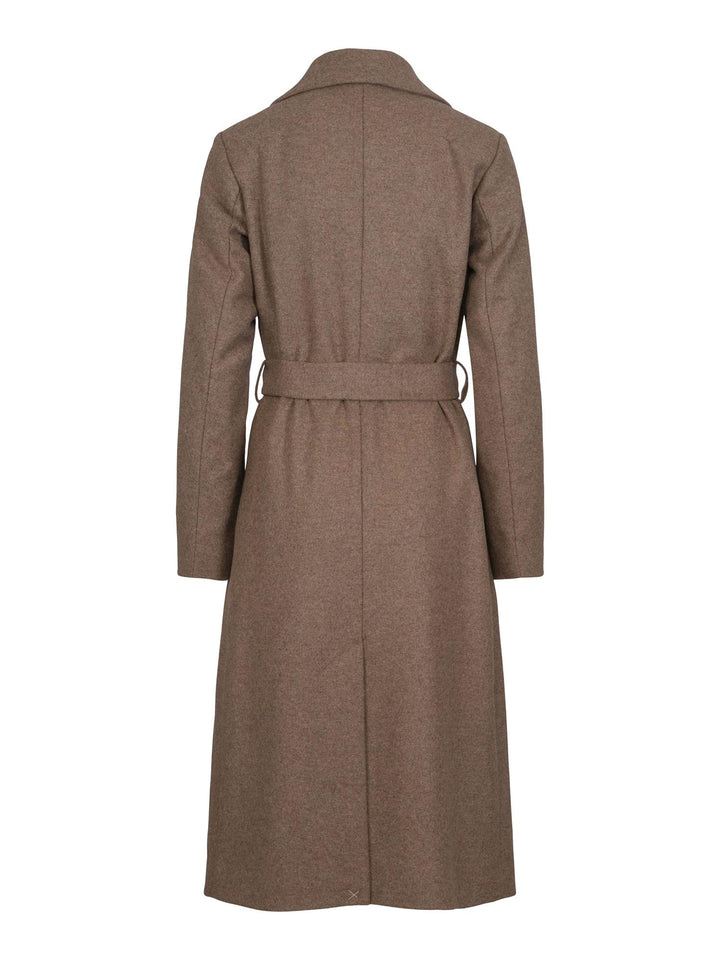 Rebecca Coat