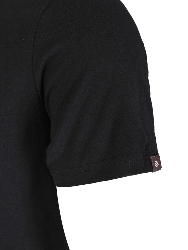 Round neck