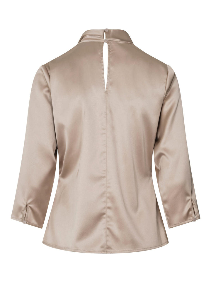 Noel Top