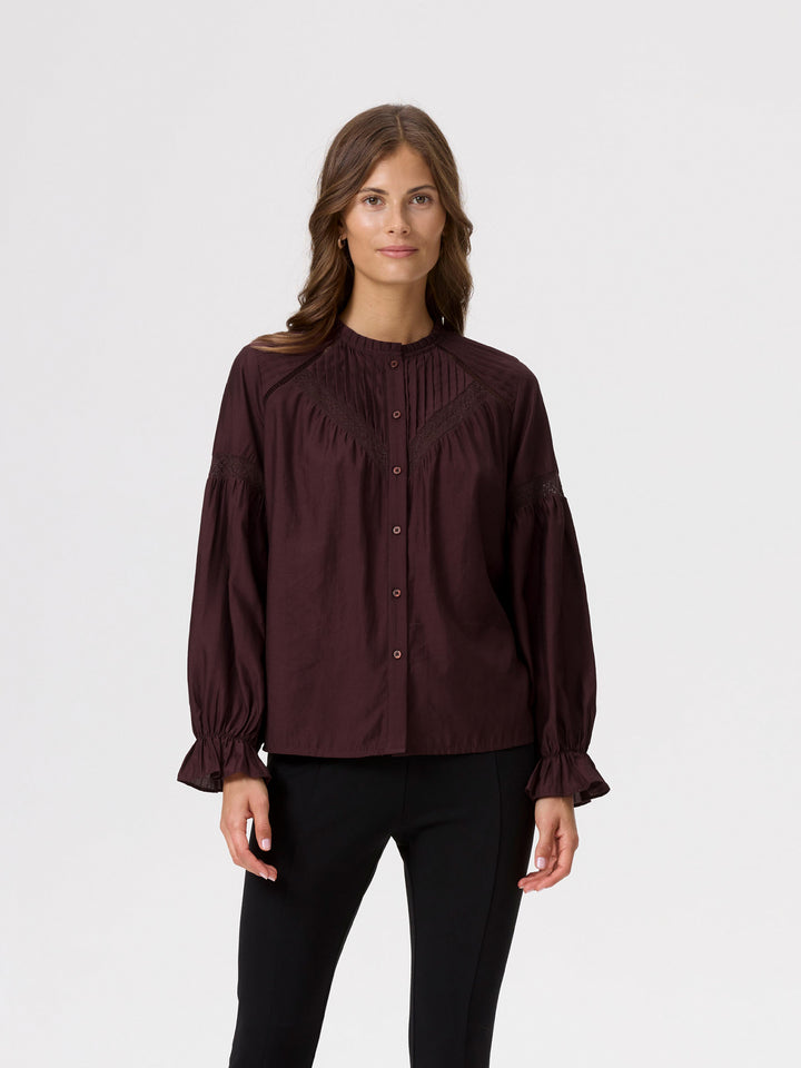 Laze Blouse